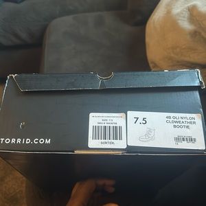 Torrid Women’s 7.5 Olive Green Boots